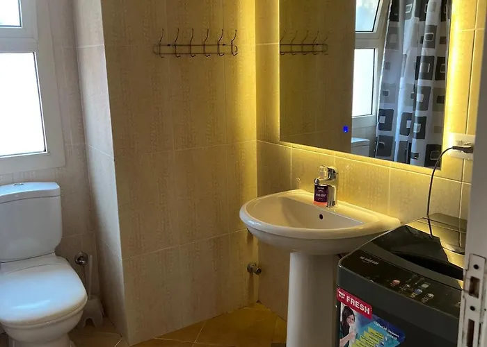 In Amwaj & Casino Apartment